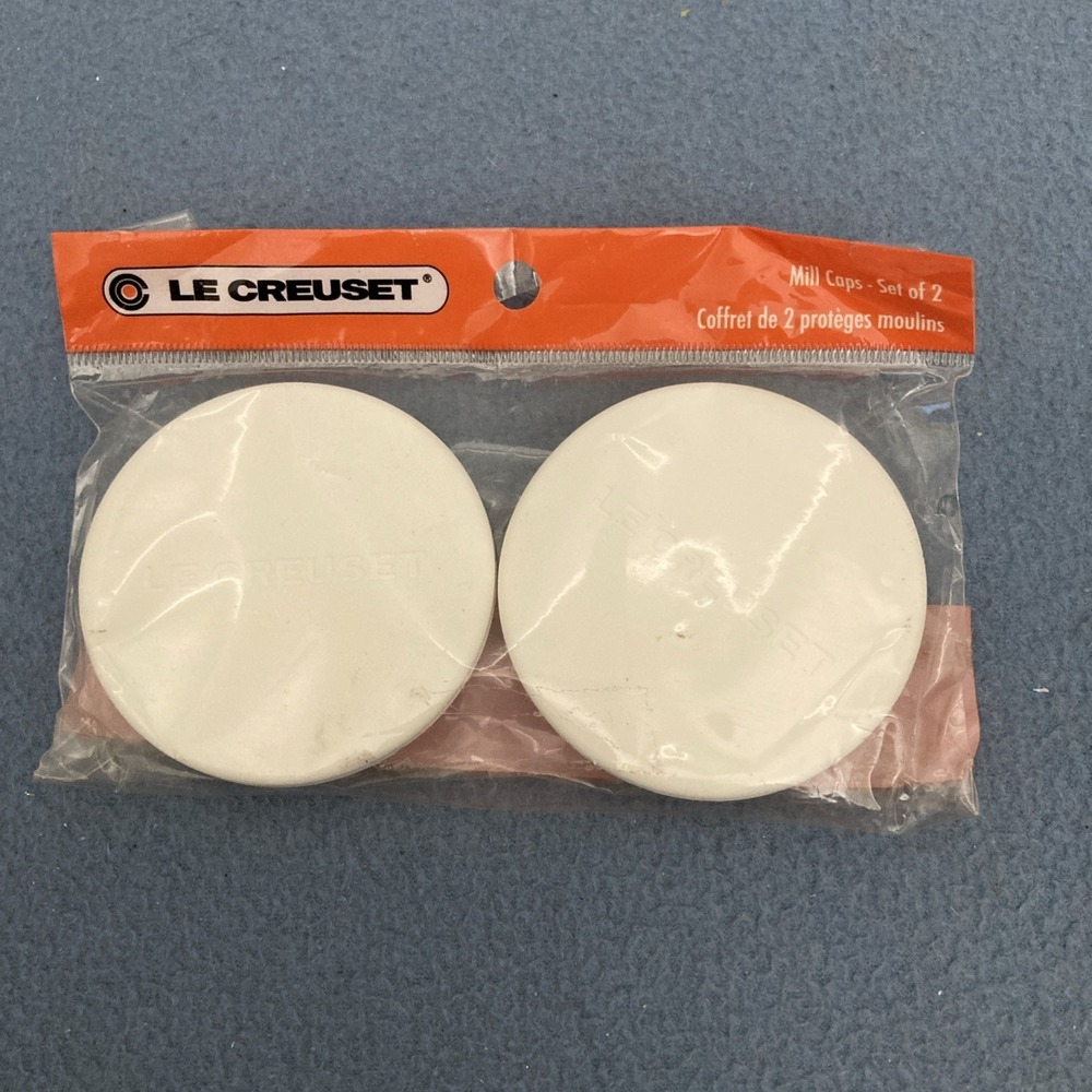 NWT Le Creuset White Set of 2 Silicon Mill Caps for Salt & Pepper Mills/Grinders